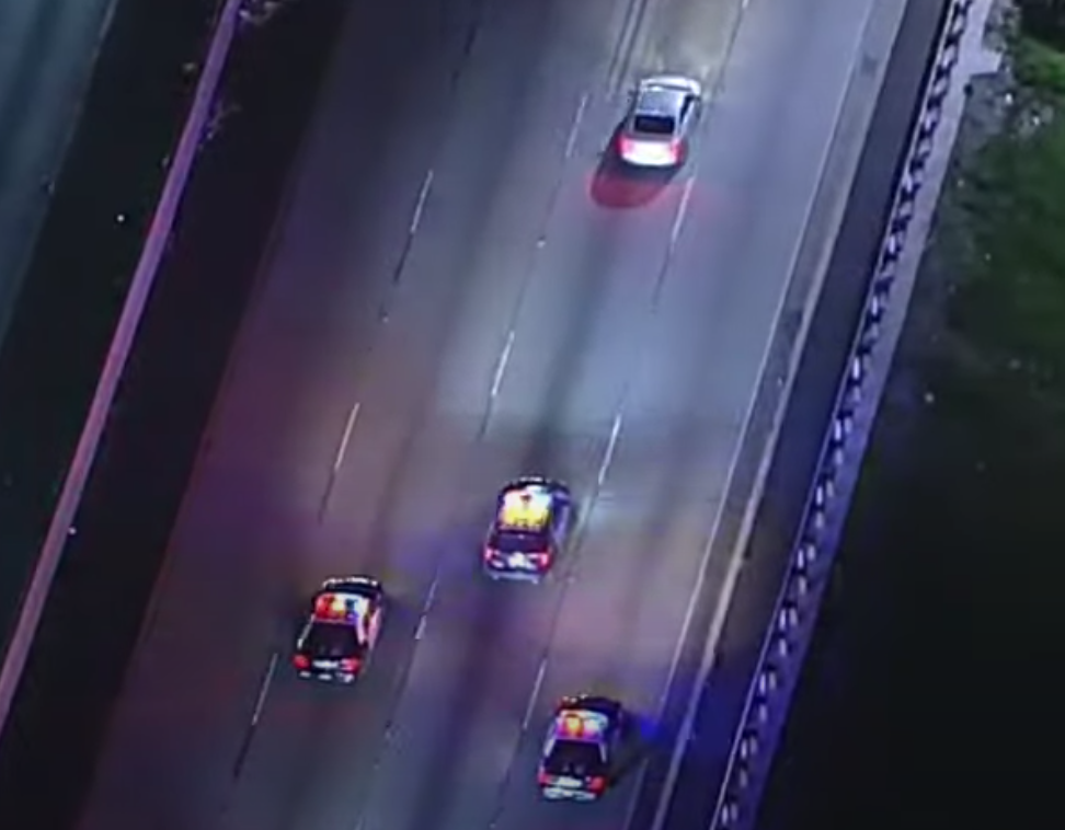 Slow LA police chase | YouTube